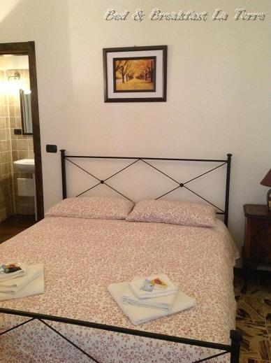 Bed and Breakfast La Torre Dolceacqua Zimmer foto