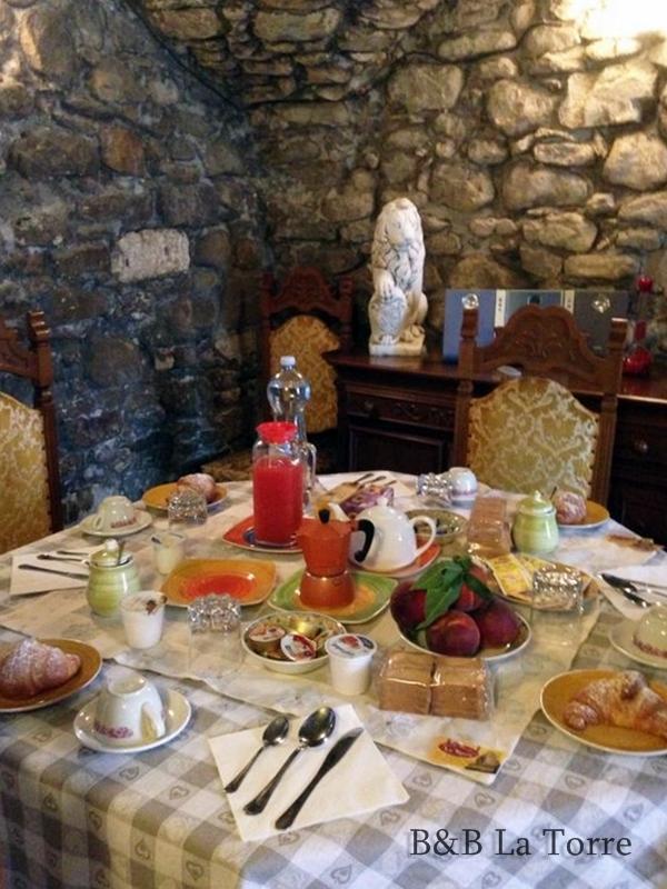 Bed and Breakfast La Torre Dolceacqua Exterior foto